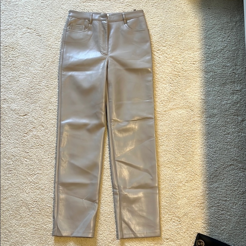 Aritzia Wilfred Pants